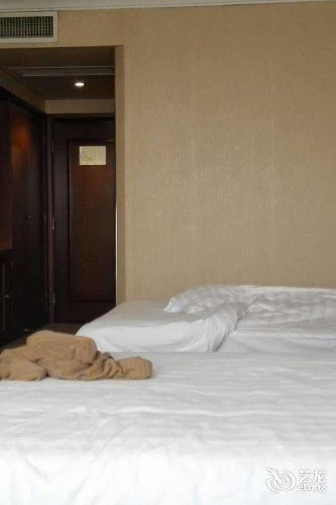 Tianjin Tianyu Hotel Exteriör bild